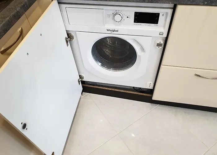 Apartament New The Twins Two-bedroom, 5 At 15 Tsani Ginchev Street, Floor 3