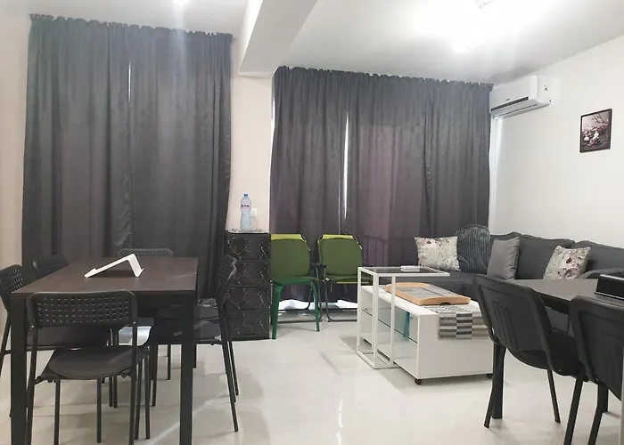 Apartament New The Twins Two-bedroom, 5 At 15 Tsani Ginchev Street, Floor 3 *