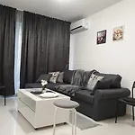 New The Twins Two-bedroom, 5 At 15 Tsani Ginchev Street, Floor 3 Apartment *