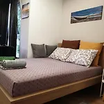 New The Twins Two-bedroom, 5 At 15 Tsani Ginchev Street, Floor 3 Lägenhet