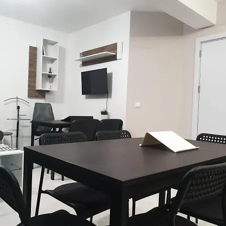 New The Twins Two-bedroom, 5 At 15 Tsani Ginchev Street, Floor 3 Lägenhet *