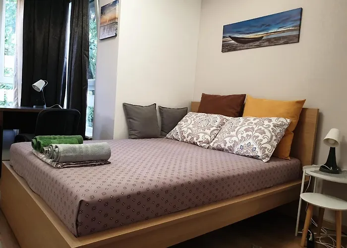 New The Twins Two-bedroom, 5 At 15 Tsani Ginchev Street, Floor 3 Appartement